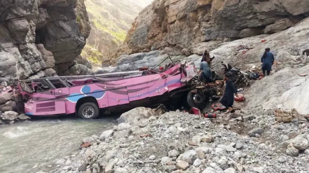 Pakistan Bus Accident